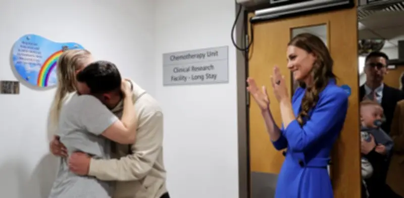 Kate Middleton conmueve al abrazar a madre que venció el cáncer