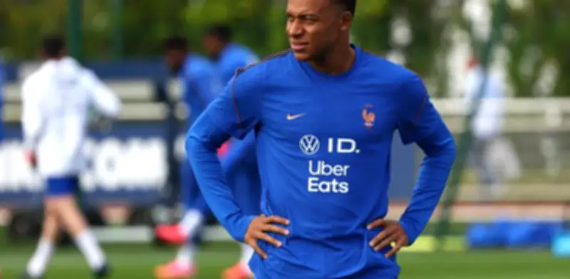 Kylian Mbappé genera polémica en Francia a días del Mundial 2026