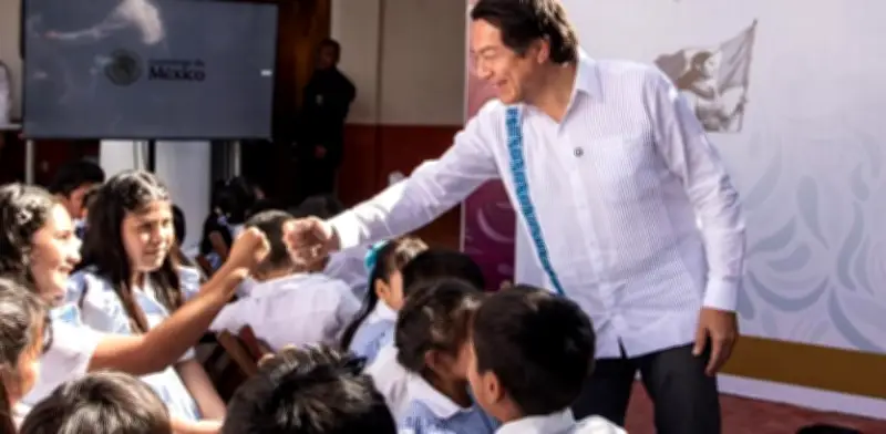 La Escuela es Nuestra beneficia a más de 5 mil planteles en Oaxaca