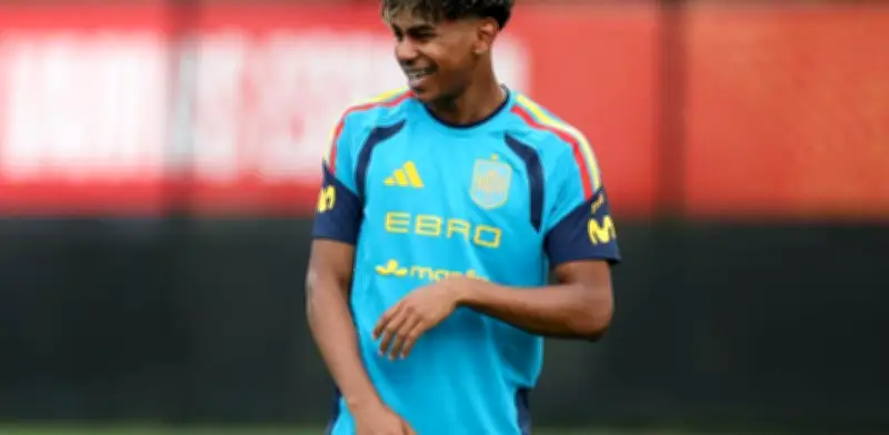 Lamine Yamal promete dejarse barba y bigote si España gana el Mundial 2026