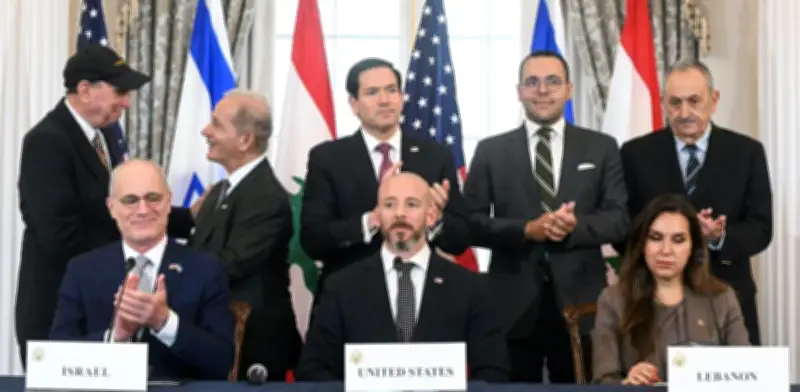 Líbano, Israel y EE.UU. firman acuerdo marco para la paz en Oriente Medio