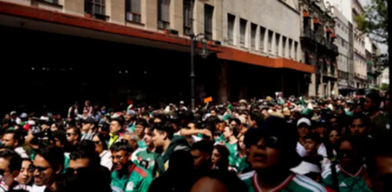 Lleno total en FIFA Fan Festival del Zócalo y Jalisco antes del partido inaugural