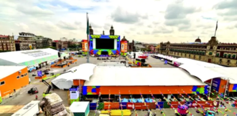 Luz verde: Fan Fest del Zócalo abrirá pese a plantón de la CNTE
