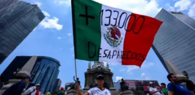 Madres buscadoras protestan en inauguración del Mundial en CDMX