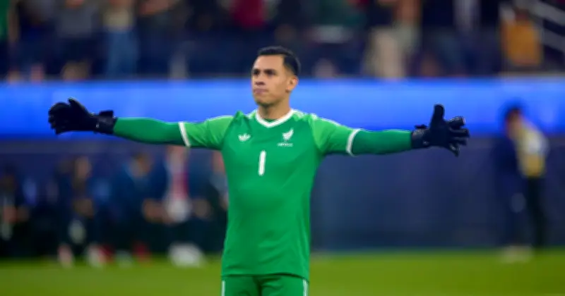 Malagón reaparece y respalda a la Selección Mexicana sin favoritismos