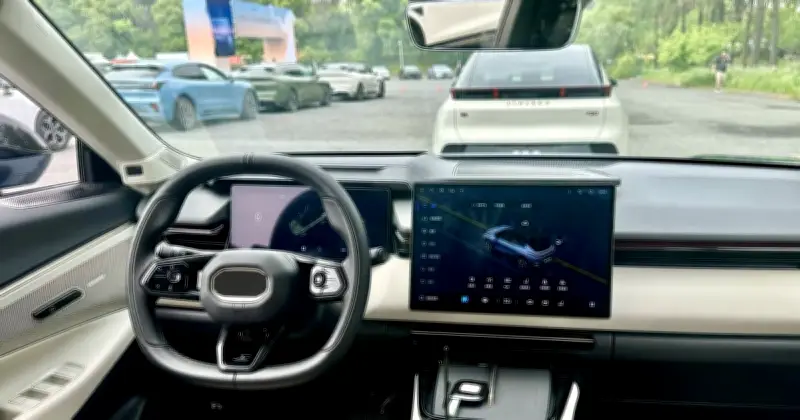 Marcas chinas ajustan equipamiento en autos ante aranceles en México