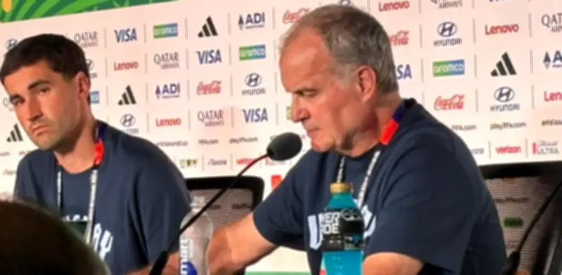 Marcelo Bielsa: "Lo que dejo al futbol uruguayo es nada" tras eliminación en Mundial 2026