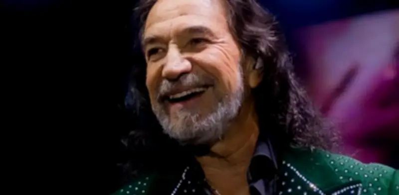 Marco Antonio Solís: "Si creíste en tu ex, ¿por qué no en el Tri?"