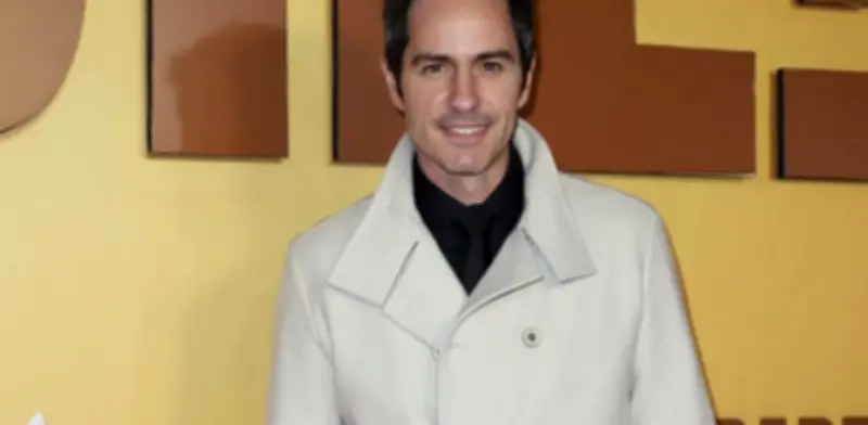 Mauricio Ochmann aclara su relación con Aislinn Derbez tras rumores