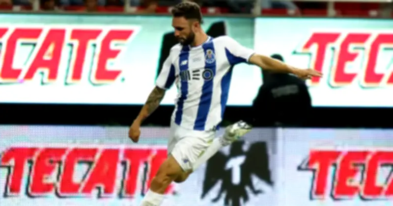 Miguel Layún regresa al Porto tras una década: nueva escuela Dragon Force en CDMX