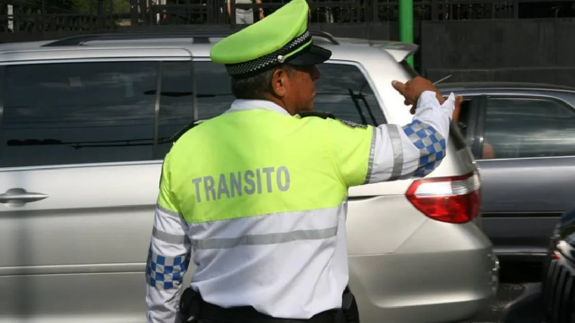 Multas de tránsito en CDMX aumentarán en 2026 por ajuste de la UMA