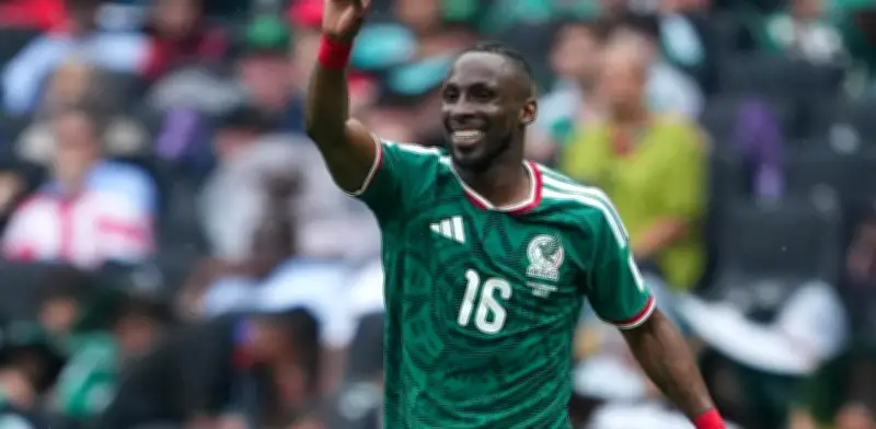 México avanza siempre tras ganar su primer partido del Mundial