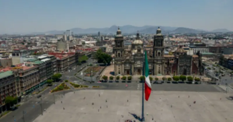 México reduce déficit fiscal al gastar 351,000 mdp menos del presupuesto