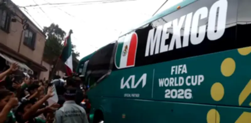 México vs Ecuador: Aficionados despiden al Tri rumbo al Estadio Ciudad de México