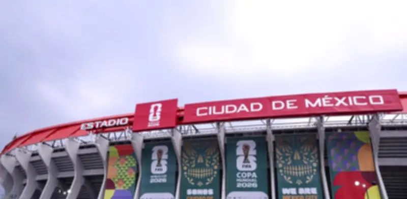 México vs Ecuador: retraso por tormenta eléctrica en CDMX