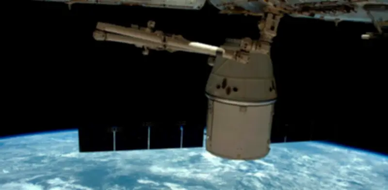 NASA detecta fuga de aire en la ISS y ordena evacuación de astronautas