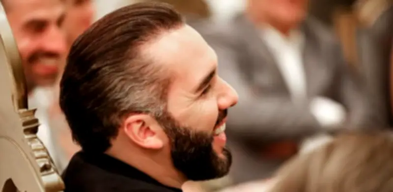 Nayib Bukele busca tercer mandato en El Salvador; es precandidato