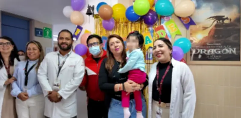 Niña de dos años vence cáncer cerebral en el ISSSTE tras cirugías y quimio