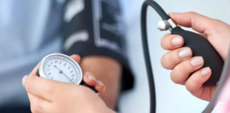 Obesidad y menopausia elevan riesgo cardiovascular en mujeres