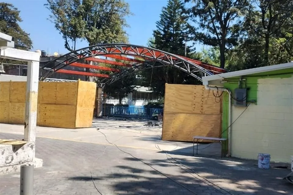 Obras en escuelas de CDMX afectan clases presenciales
