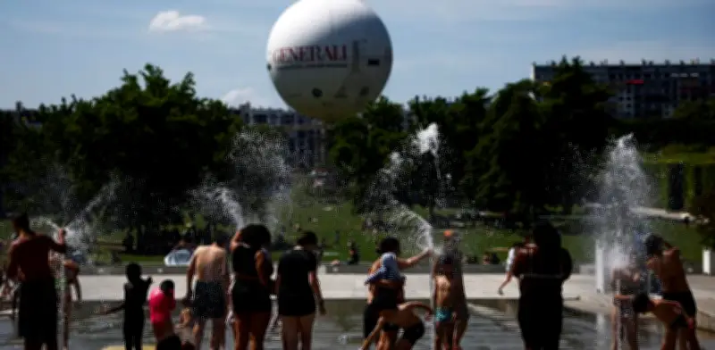 Ola de calor en Francia deja 18 muertos y temperaturas récord
