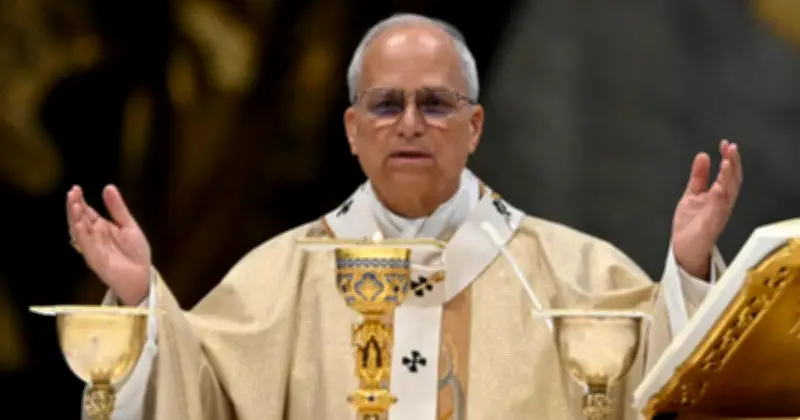 Papa León XIV nombra a mexicana laica para dirigir comunicación del Vaticano