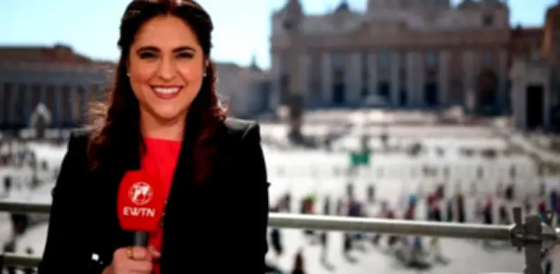 Papa León XIV nombra a mexicana Montserrat Alvarado ministra de Comunicación vaticana