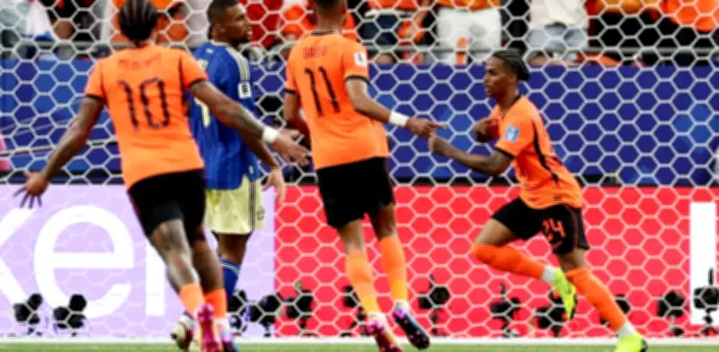 Países Bajos golea 5-1 a Suecia y revive la magia de 1974 en Houston
