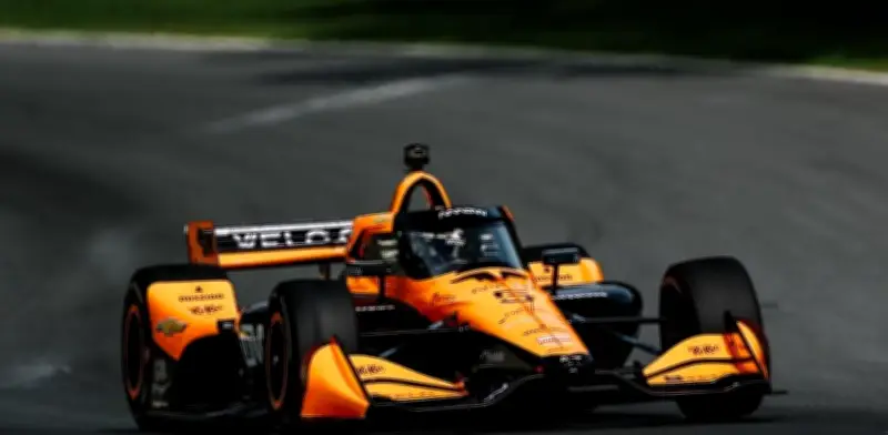 Pato O'Ward termina 13 en Road America; Lundgaard gana y O'Ward se queja en redes