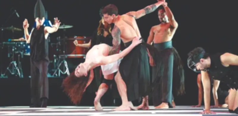 Planeta Danza: Torneo de ajedrez en el escenario combina danza y estrategia
