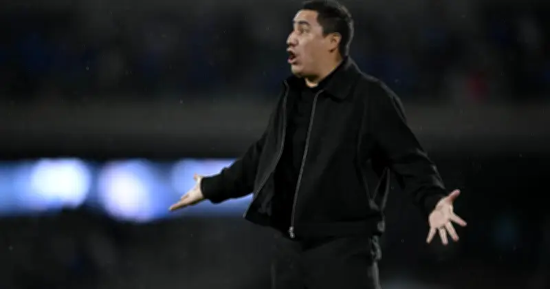 Pumas paga la rescisión de Efraín Juárez para buscar nuevo técnico