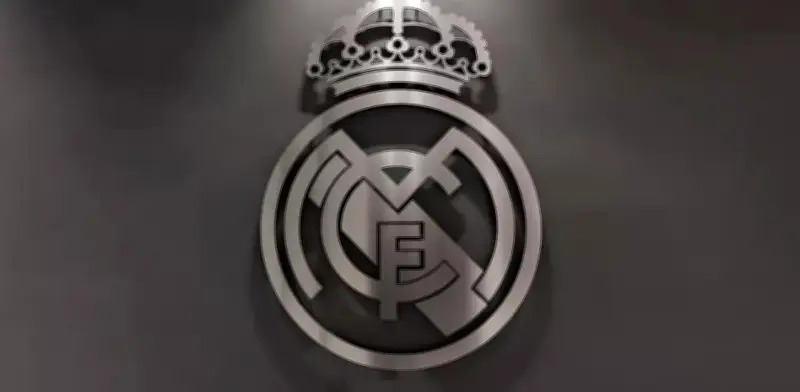 Real Madrid exige a UEFA quitar títulos al Barcelona por caso Negreira