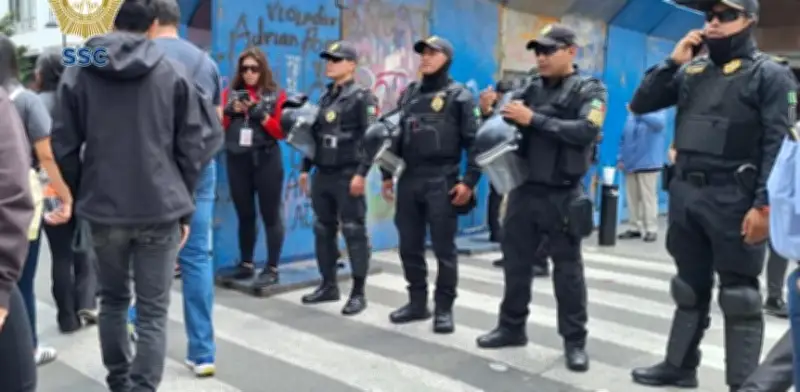 Refuerzan seguridad y pruebas de alcoholemia en Fan Fest del Zócalo