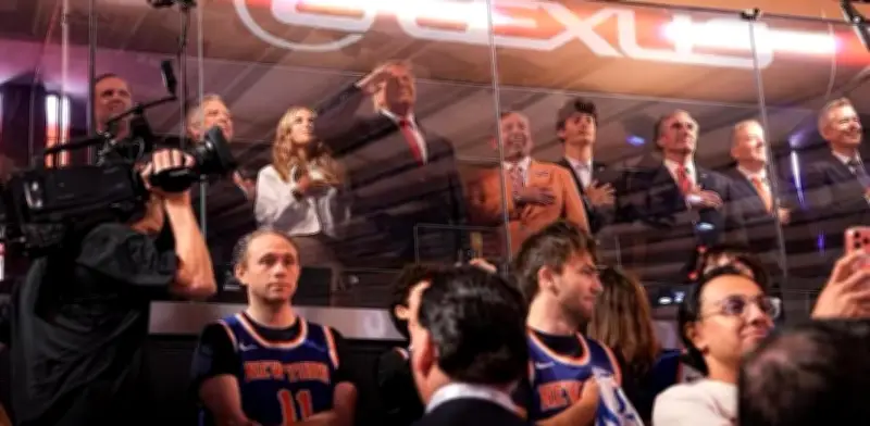 Renuncia titular del SAT de Quintana Roo tras aparecer en final de la NBA junto a Trump
