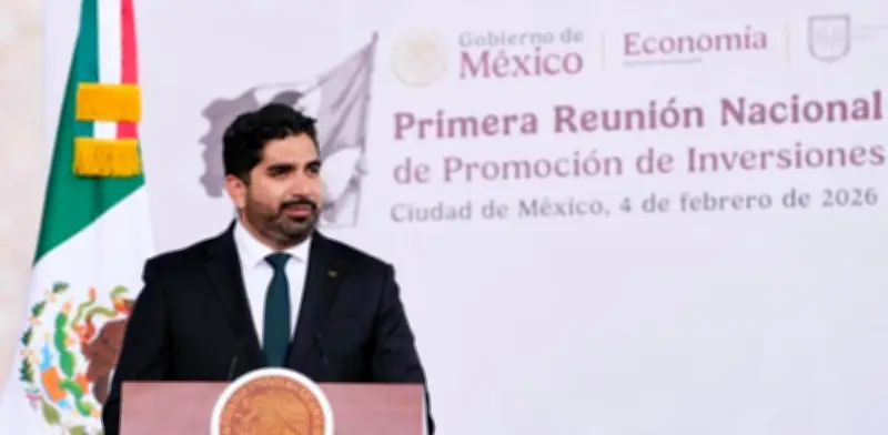 Roberto Lazzeri asume embajada de México en EU con agenda bilateral