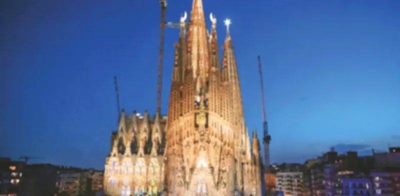 Sagrada Familia: la montaña que conecta el cielo y la tierra en Barcelona