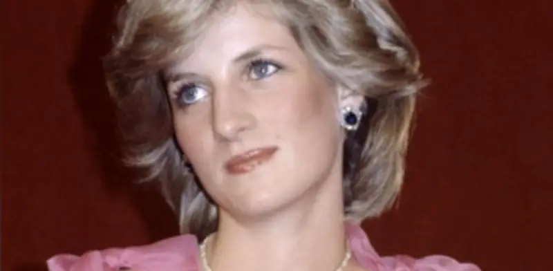 Salen a la luz cartas secretas de Lady Di sobre su salud mental y el Prozac