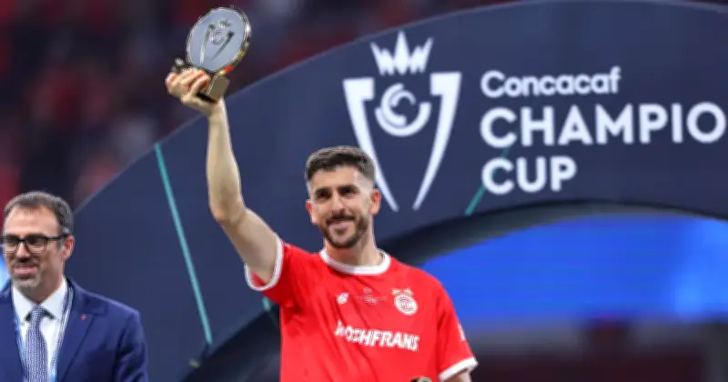Selección de Portugal celebra éxito de Paulinho con Toluca en Concacaf