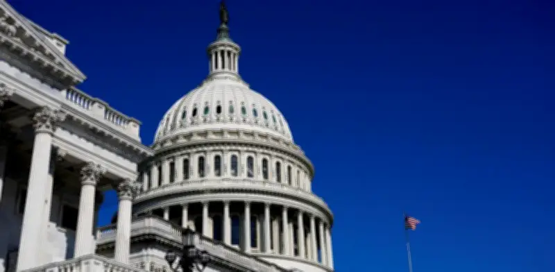 Senado de EE.UU. bloquea renovación de poderes de inteligencia para espionaje exterior