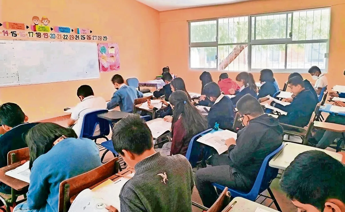 SEP fortalece Bachillerato Nacional con 225 programas técnicos