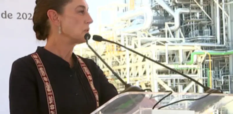 Sheinbaum inaugura central eléctrica en Mexicali; CFE busca 60% de generación