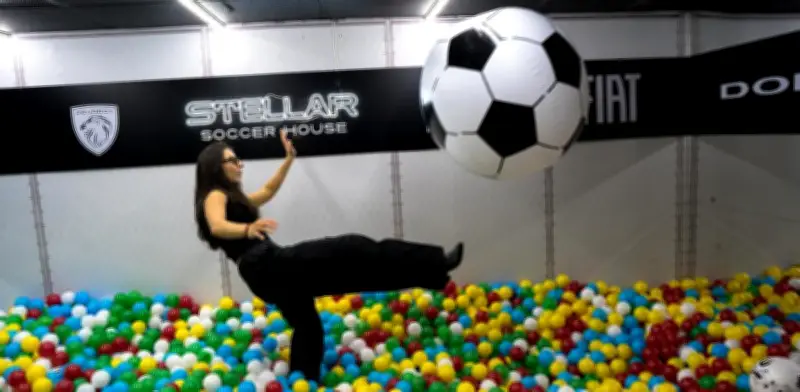 Stellantis lanza Stellar Soccer House: experiencia futbolera interactiva en Polanco