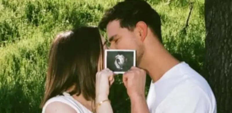 Taylor Lautner y esposa revelan que esperan una niña