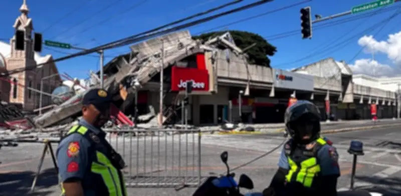 Terremoto de 7,8 en Filipinas deja al menos 31 muertos y 134 heridos