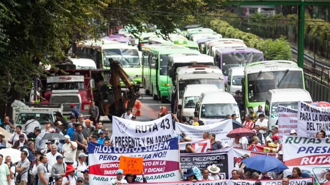 Transportistas y agricultores anuncian paro nacional indefinido el 6 de abril
