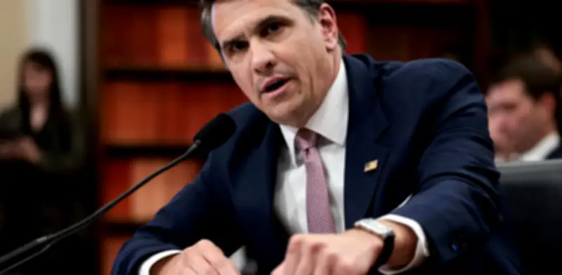 Trump designa a Todd Blanche como fiscal general permanente de EE.UU.