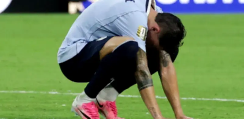 Uruguay se derrumba: cancelan vuelo chárter y jugadores vuelven por su cuenta
