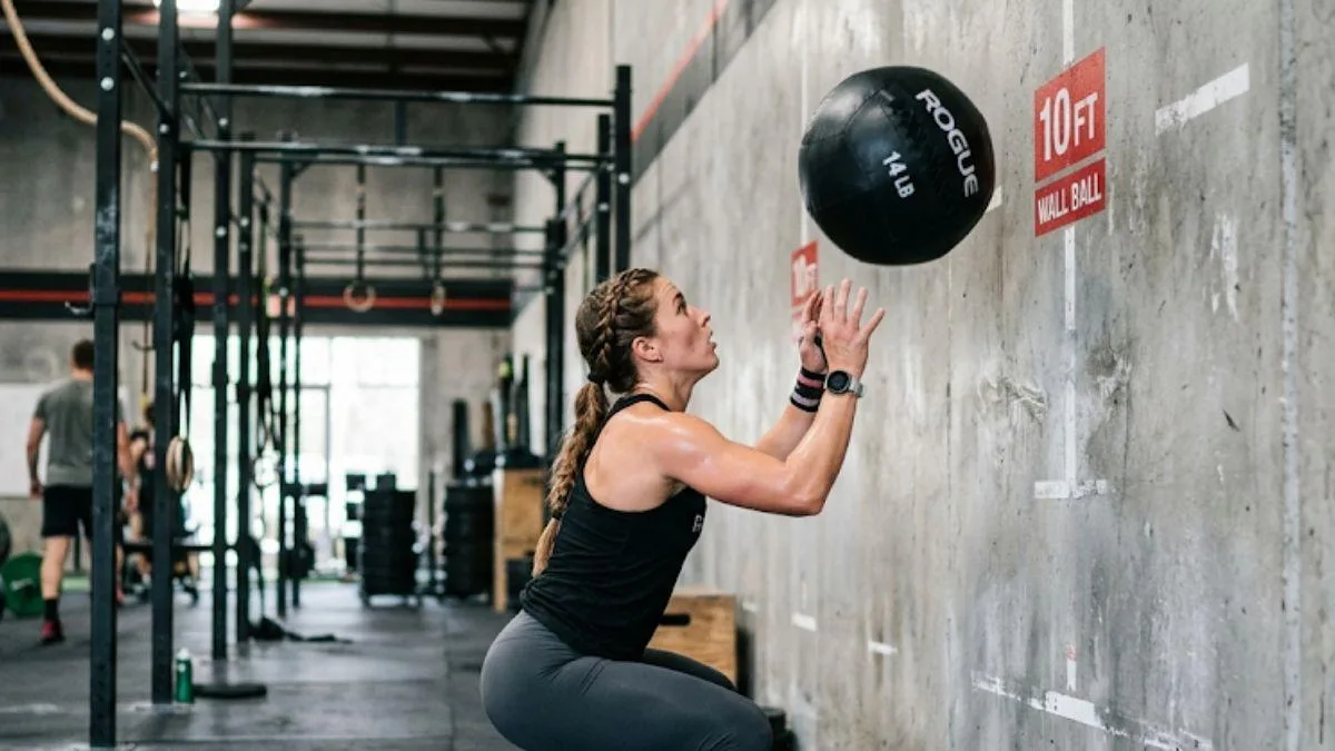 Wall Ball: el ejercicio que une fuerza, resistencia y coordinación