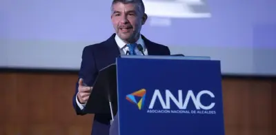 Alcaldes alertan caída de recursos federales y recortes en servicios