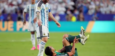 Argelia pide a FIFA investigar patada de Messi no sancionada en Mundial 2026